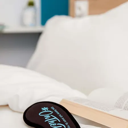 Hotelf1 Rénové Cholet