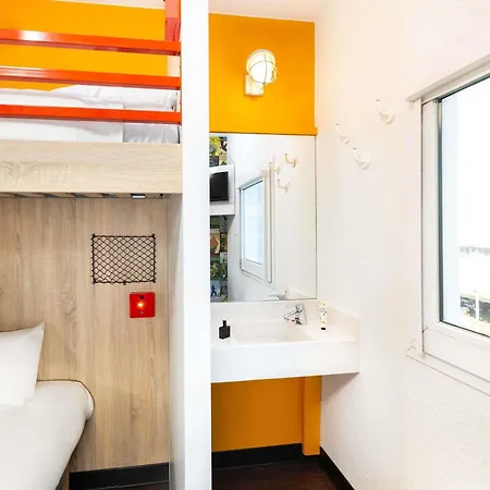 Hotelf1 Hotel