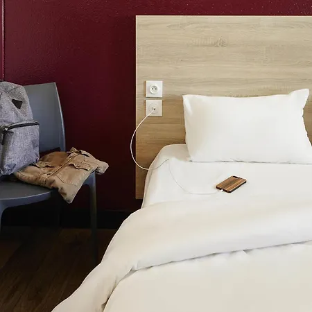 Hotel Hotelf1 Cholet