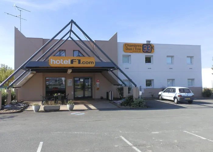 Hotel Hotelf1 Rénové Cholet